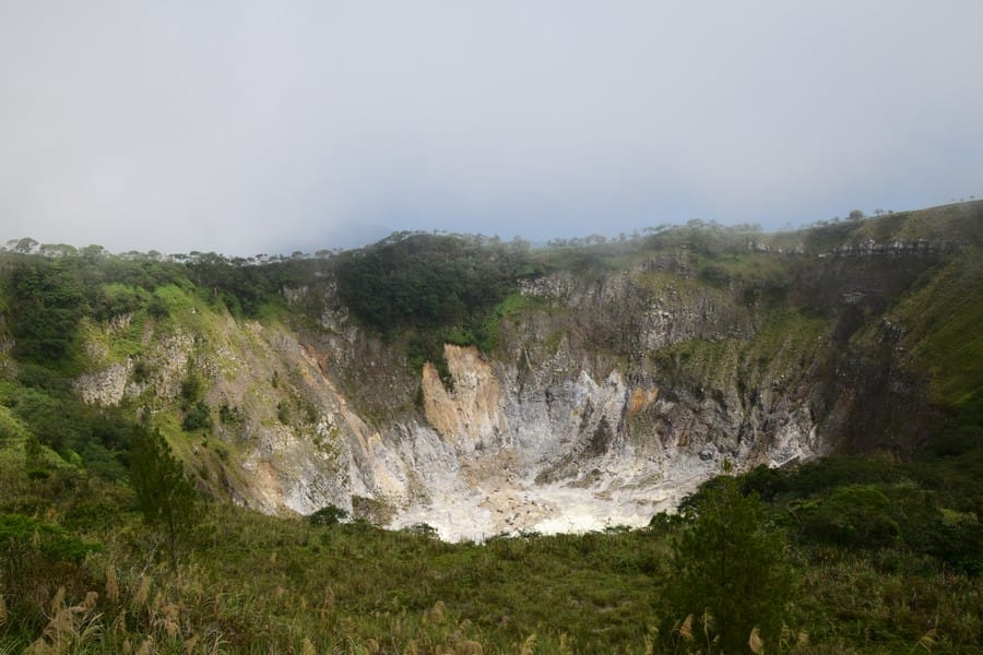 Mahawu Volcano - Minahasa Tours